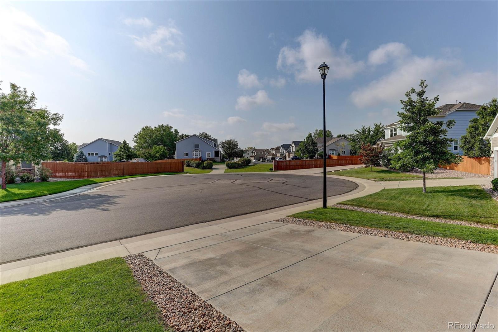 1539 E 166th Court