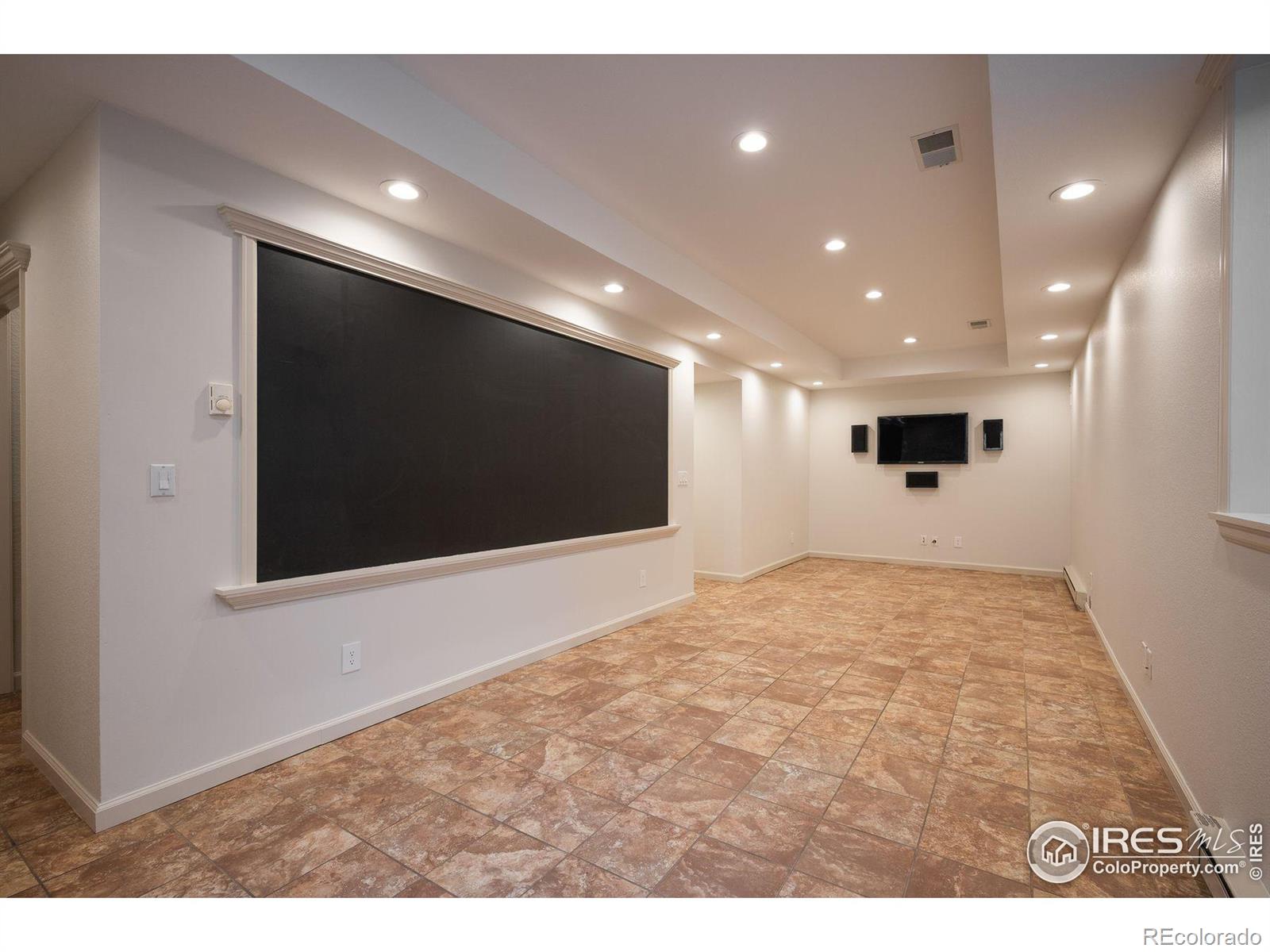 1465 Periwinkle Drive