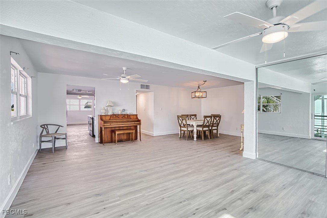 6500 Estero BLVD F218