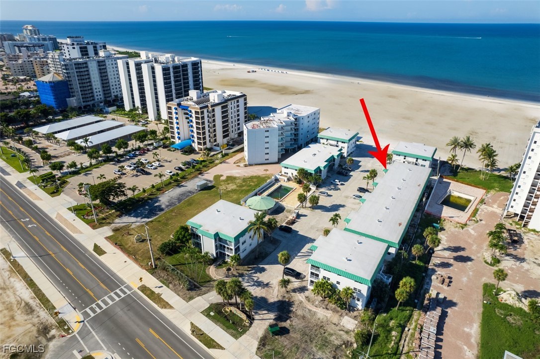 6500 Estero BLVD F218