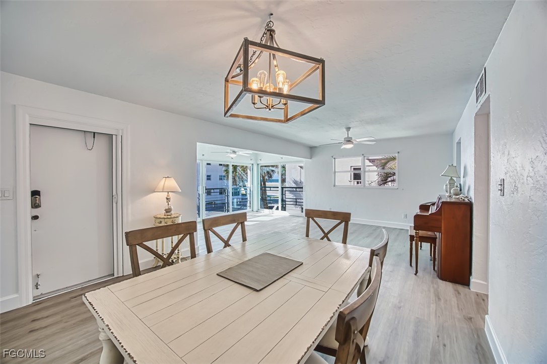 6500 Estero BLVD F218