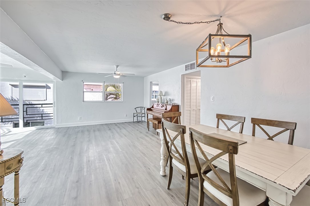 6500 Estero BLVD F218