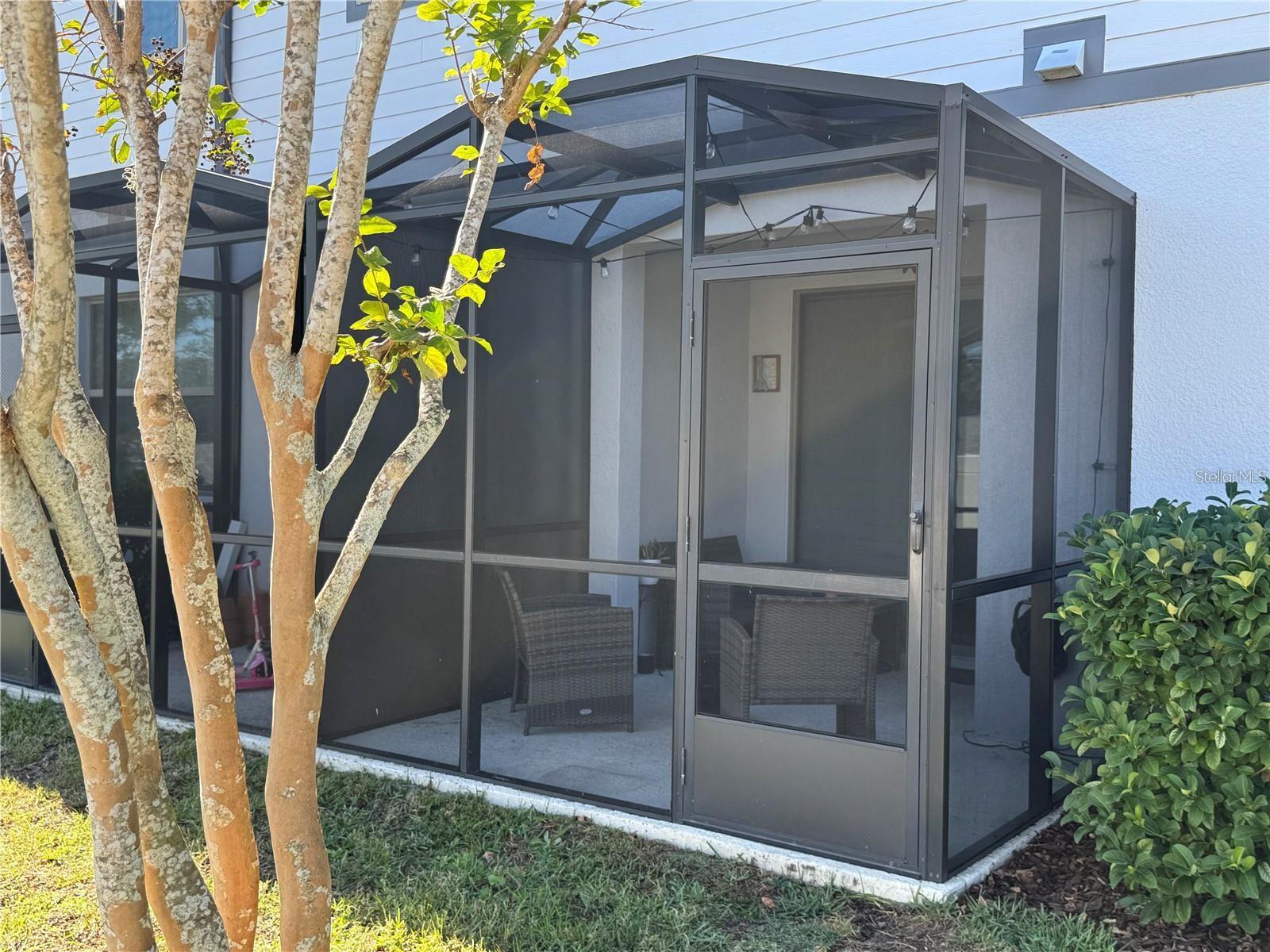 272 CEDAR BARK LN
