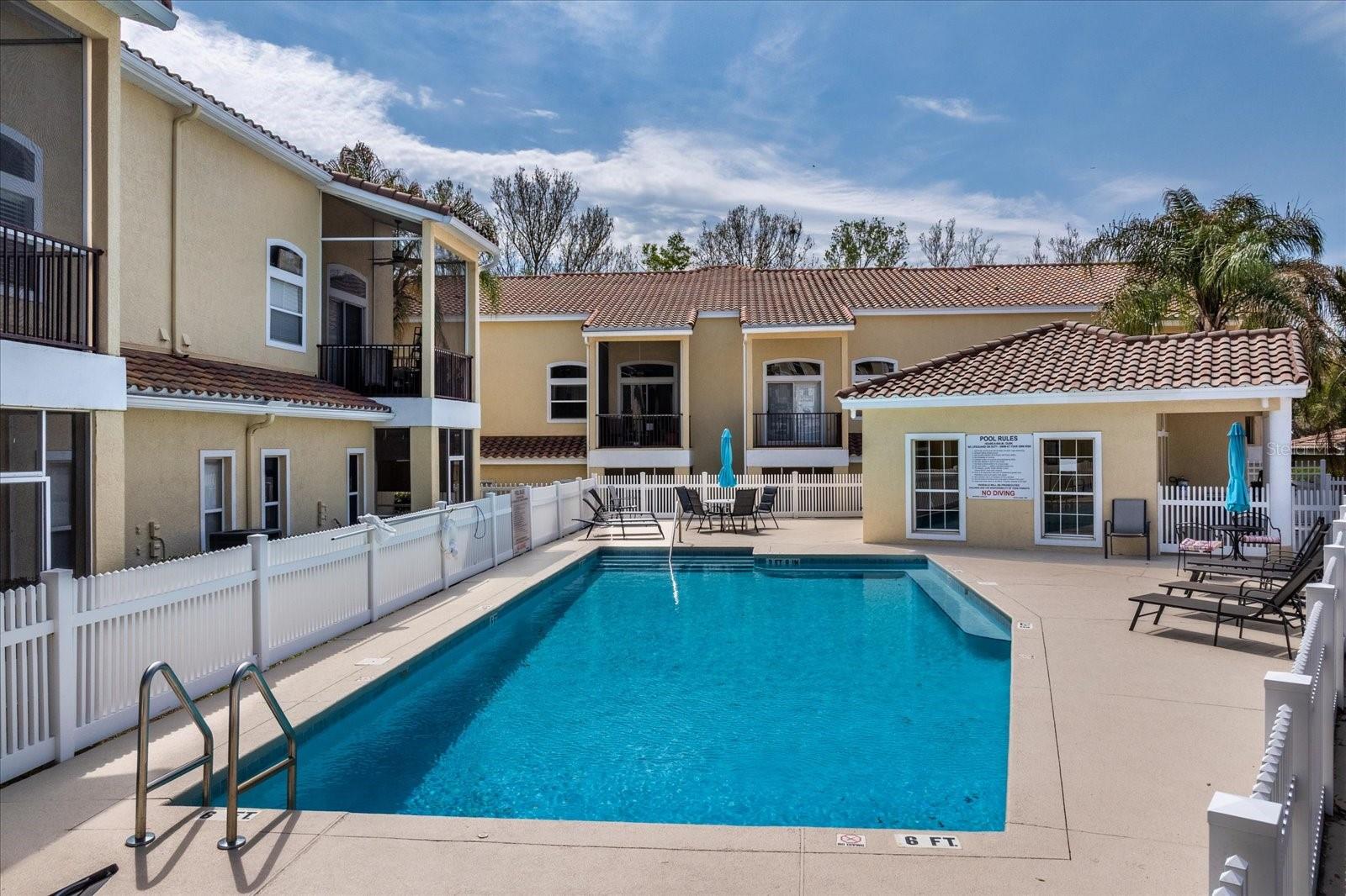 960 MOORING AVE #103