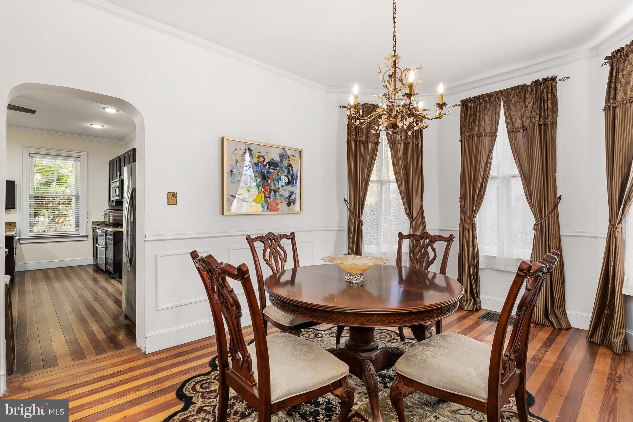 408 Lippincott AVENUE