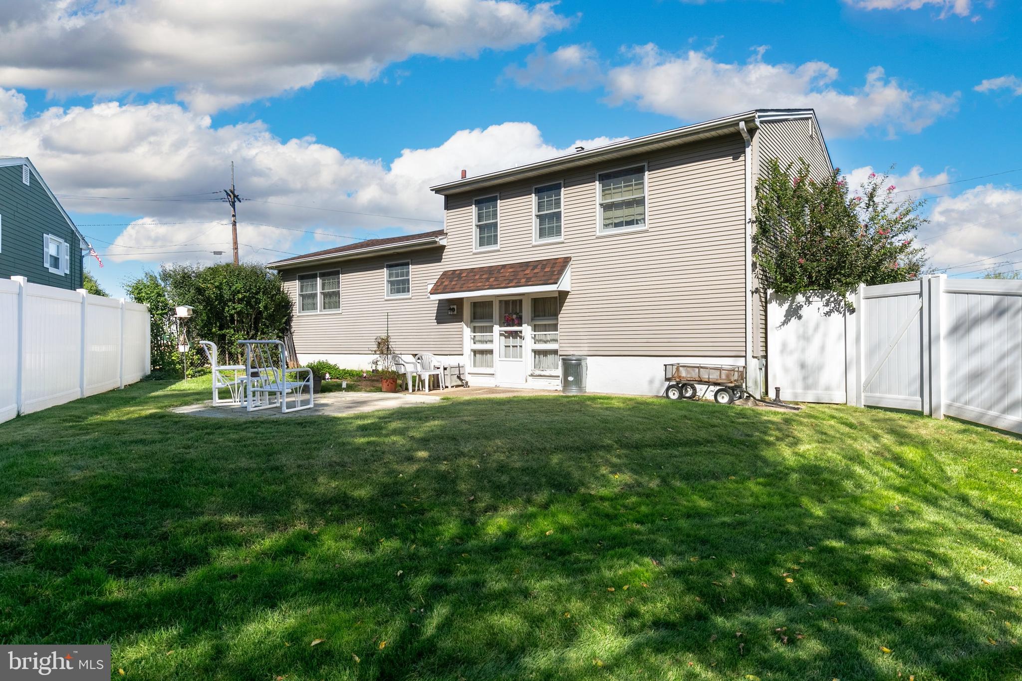 317 Cherrix AVENUE
