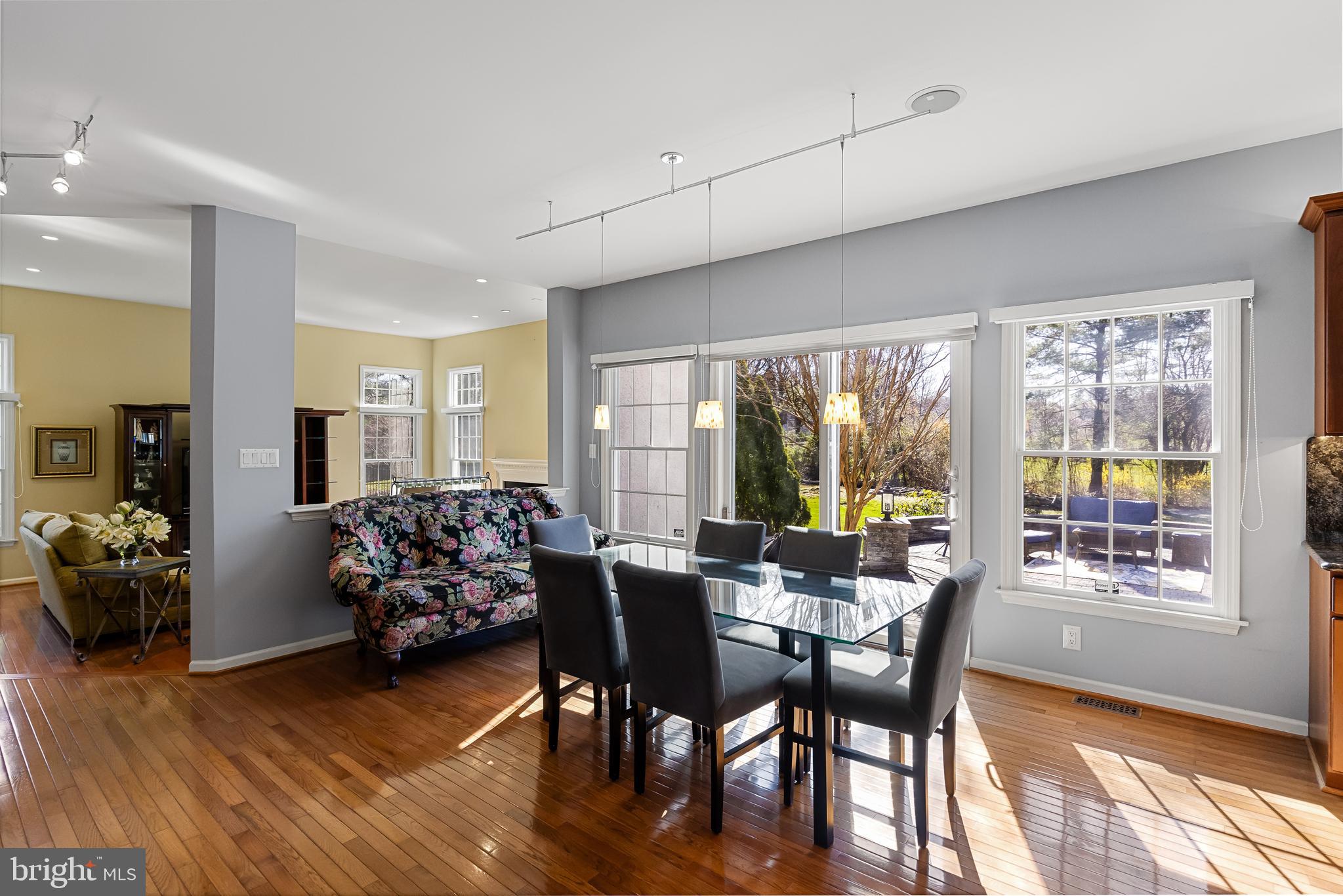 5 Armstrong Dr