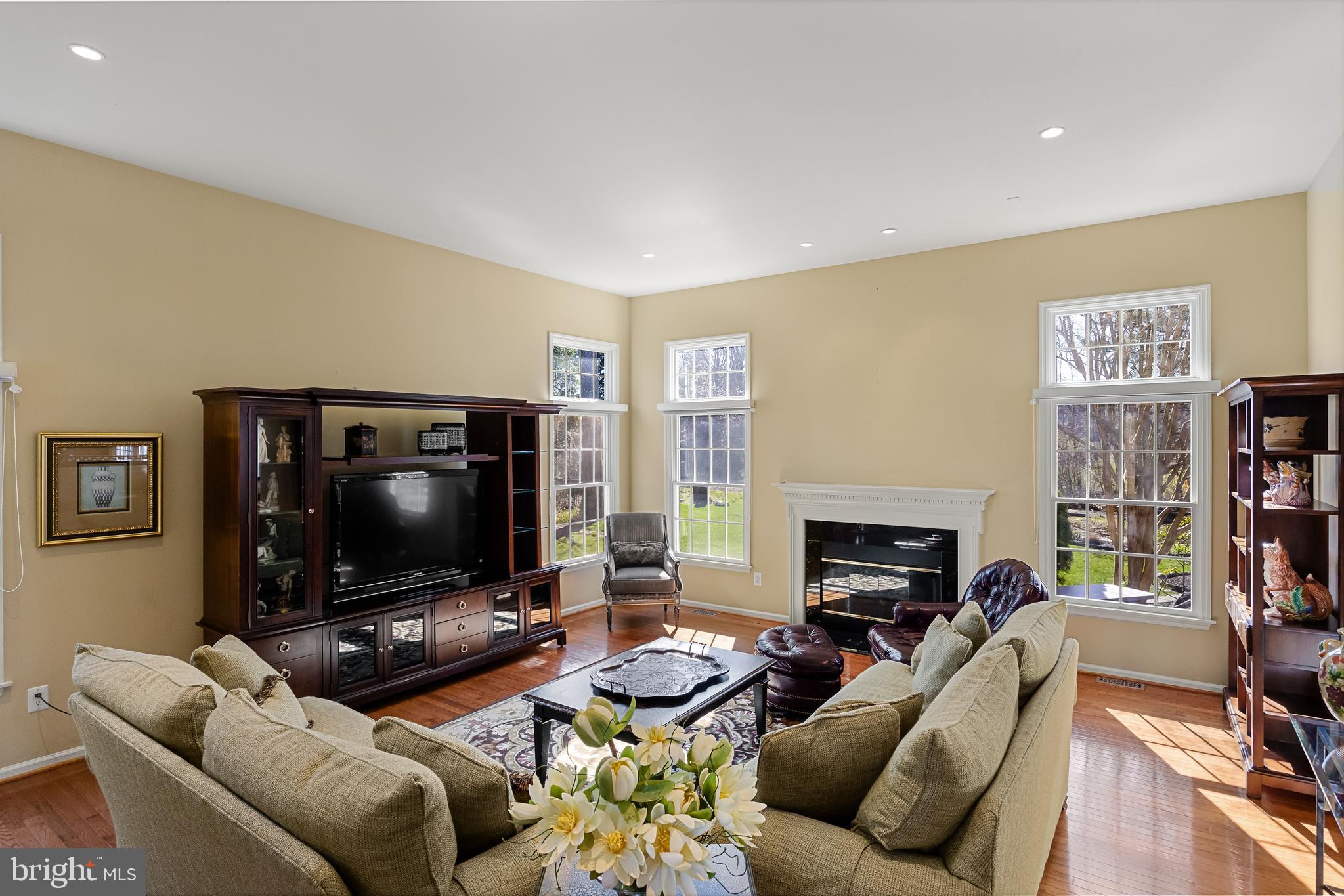 5 Armstrong Dr