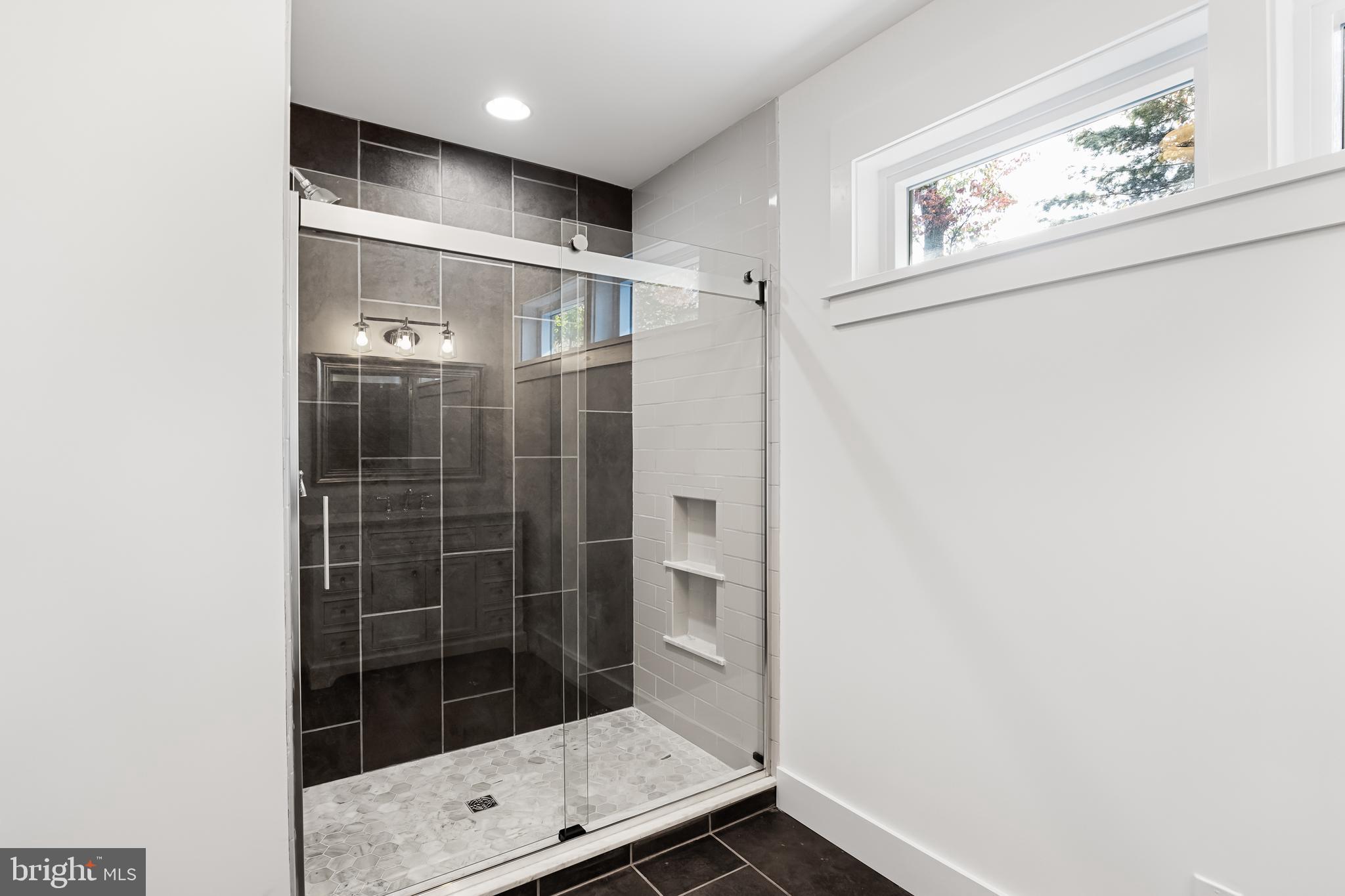 1012 Cedar St