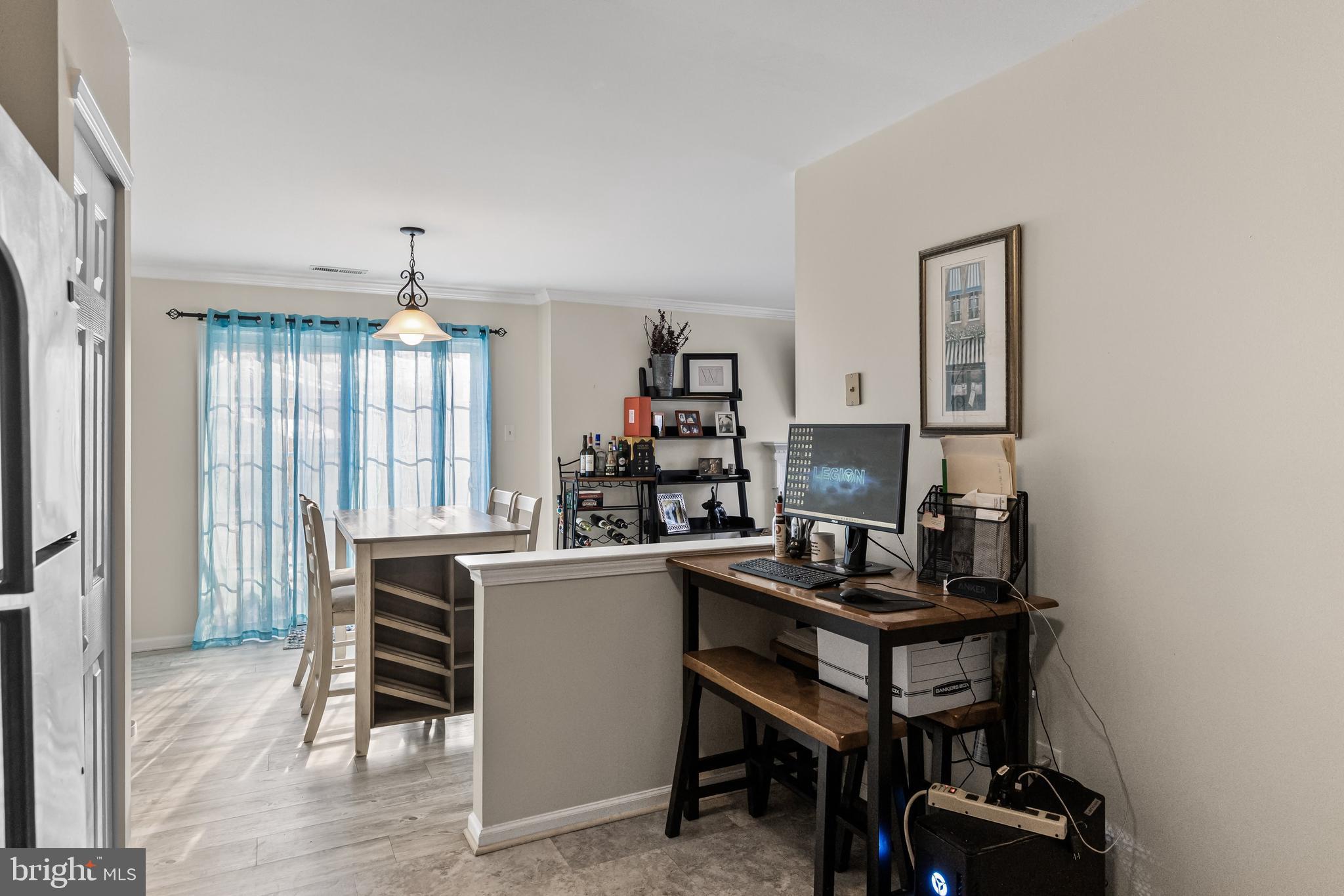 208 Quay Ct