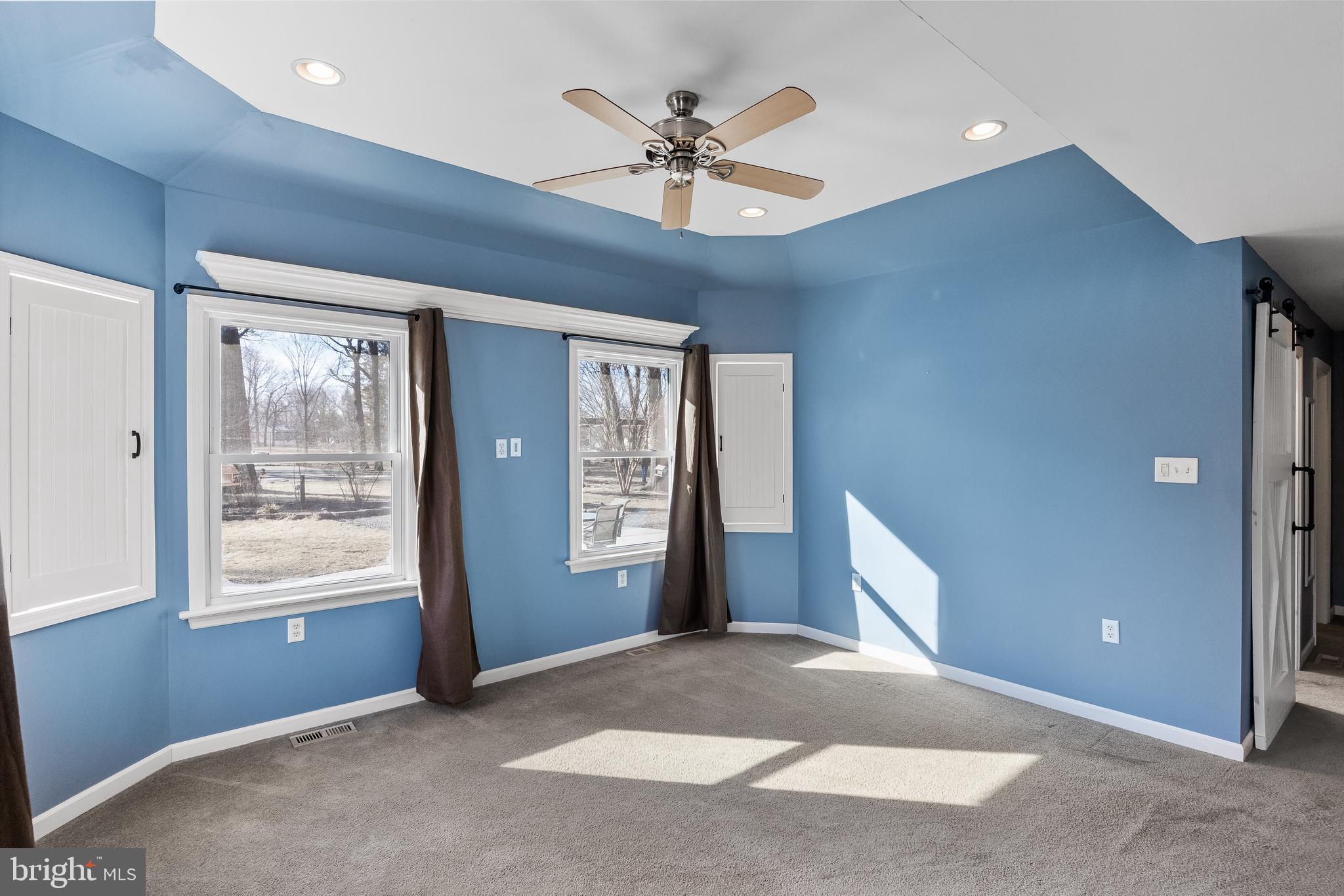 611 Delanco Rd