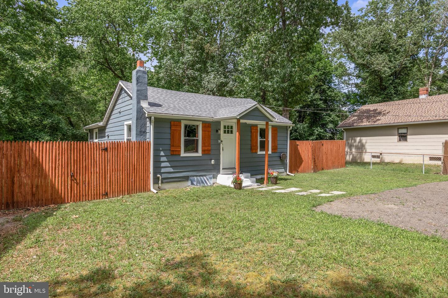 16 Rancocas Ln