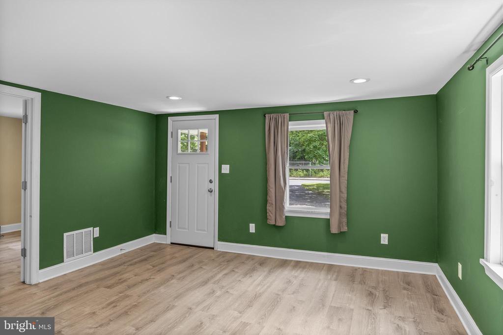 16 Rancocas Ln