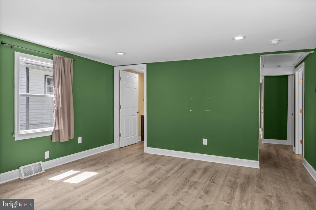 16 Rancocas Ln