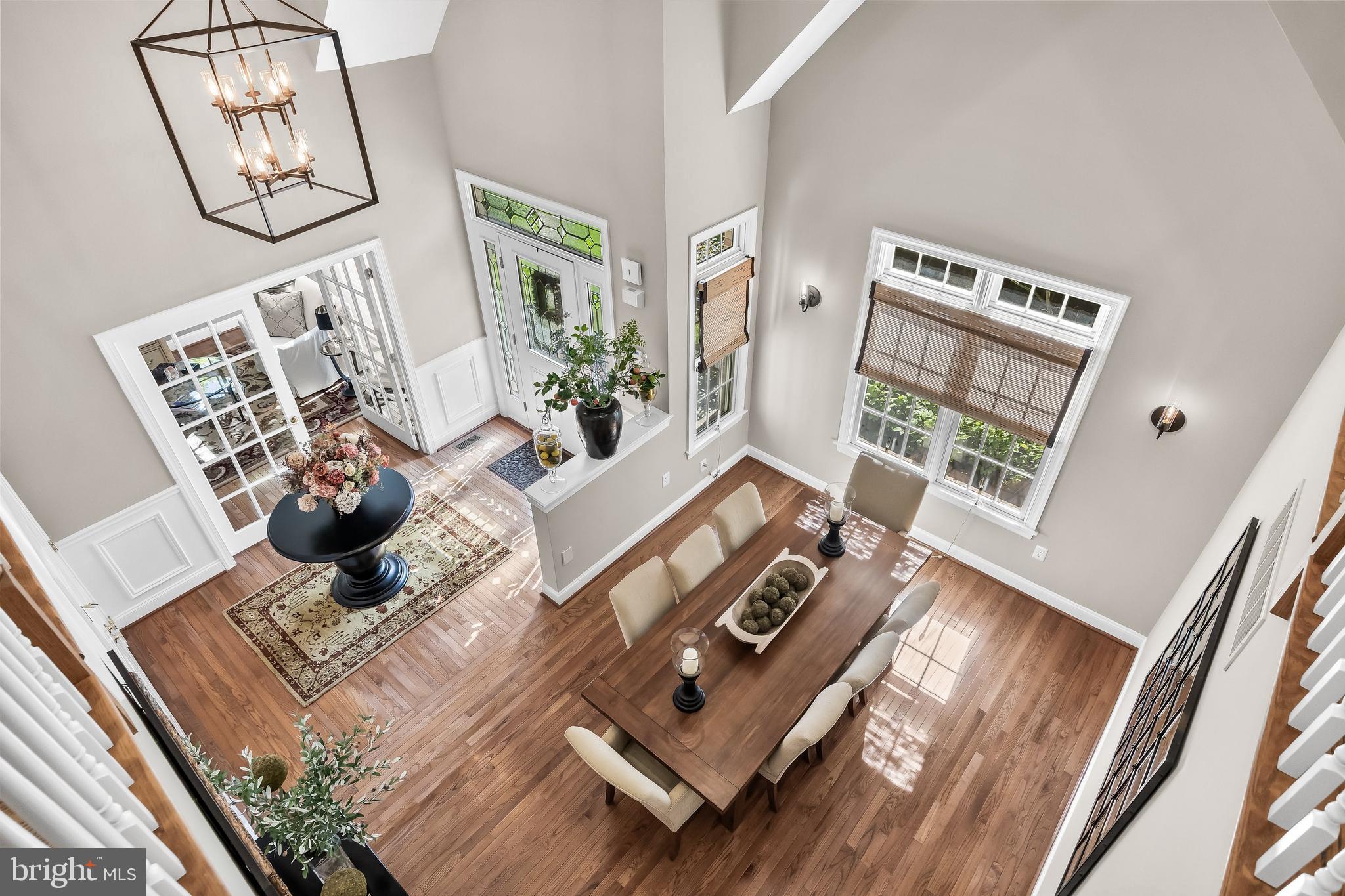 5 COLLINS MILL COURT
