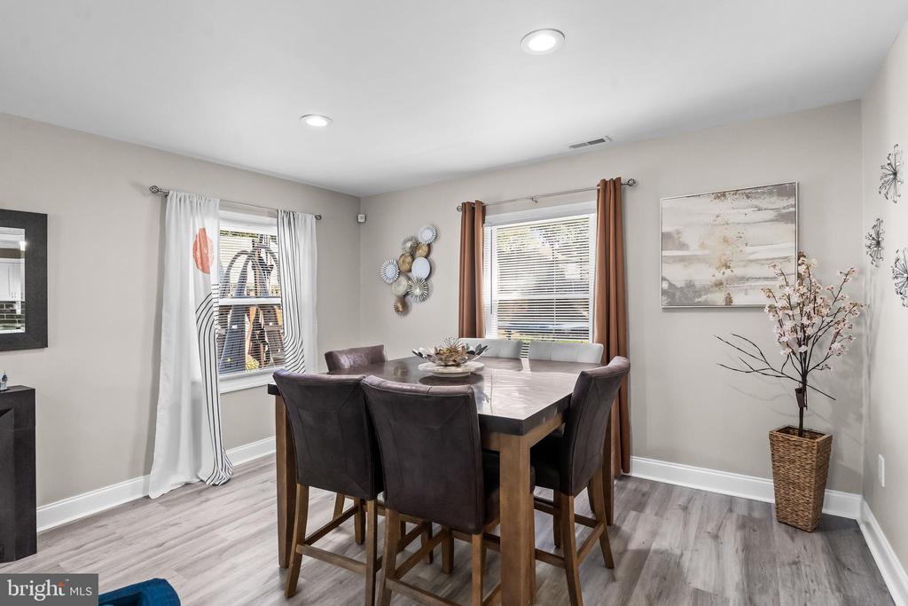 28 MILLSTONE LANE