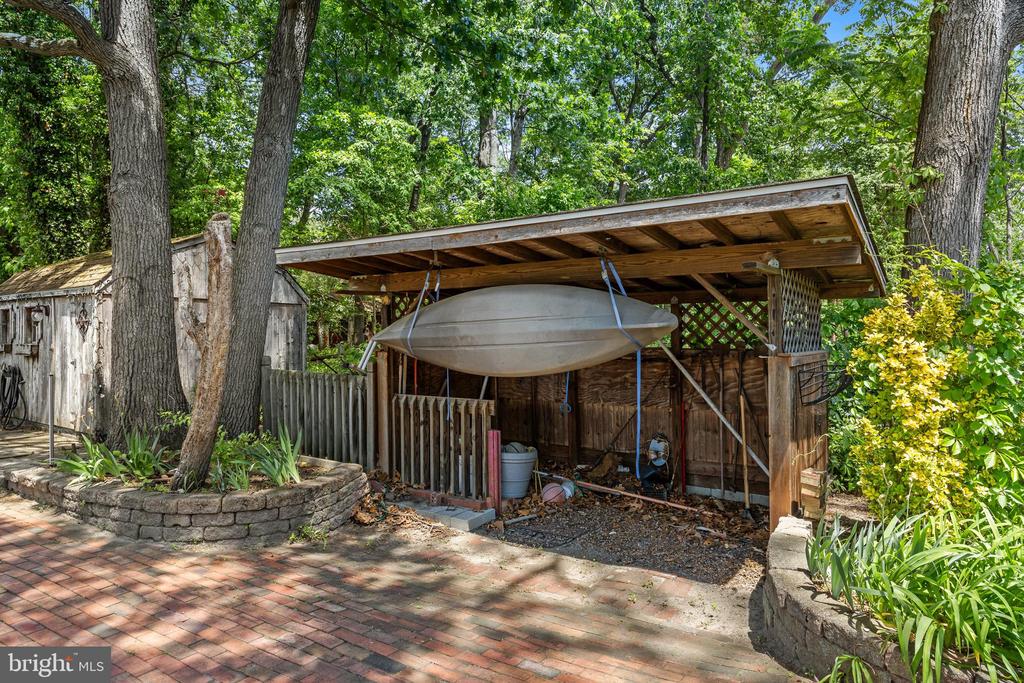 625 DELANCO ROAD