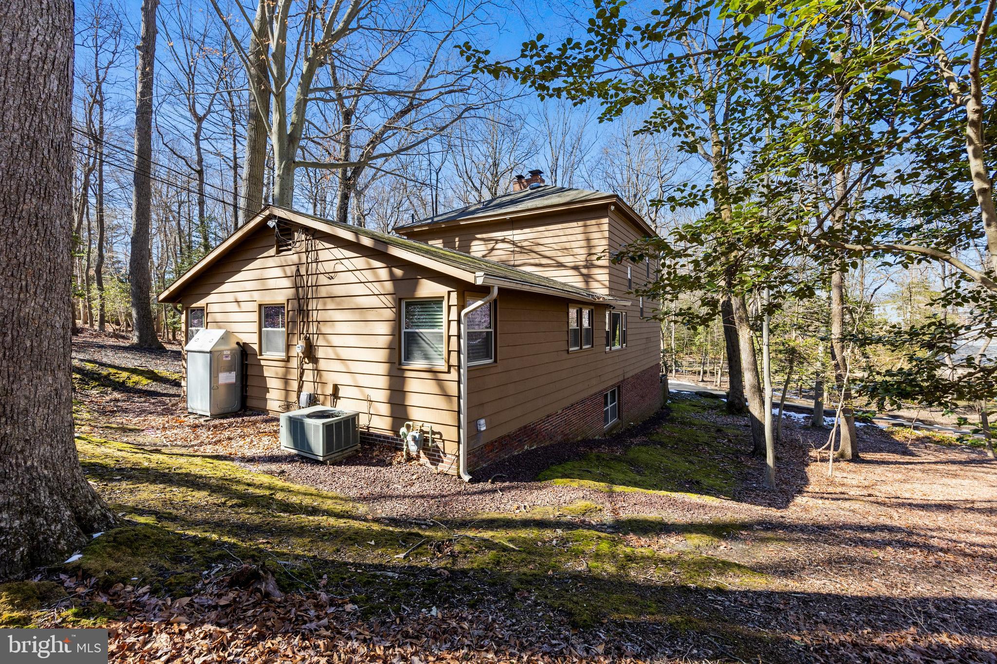 34 Manning Ln