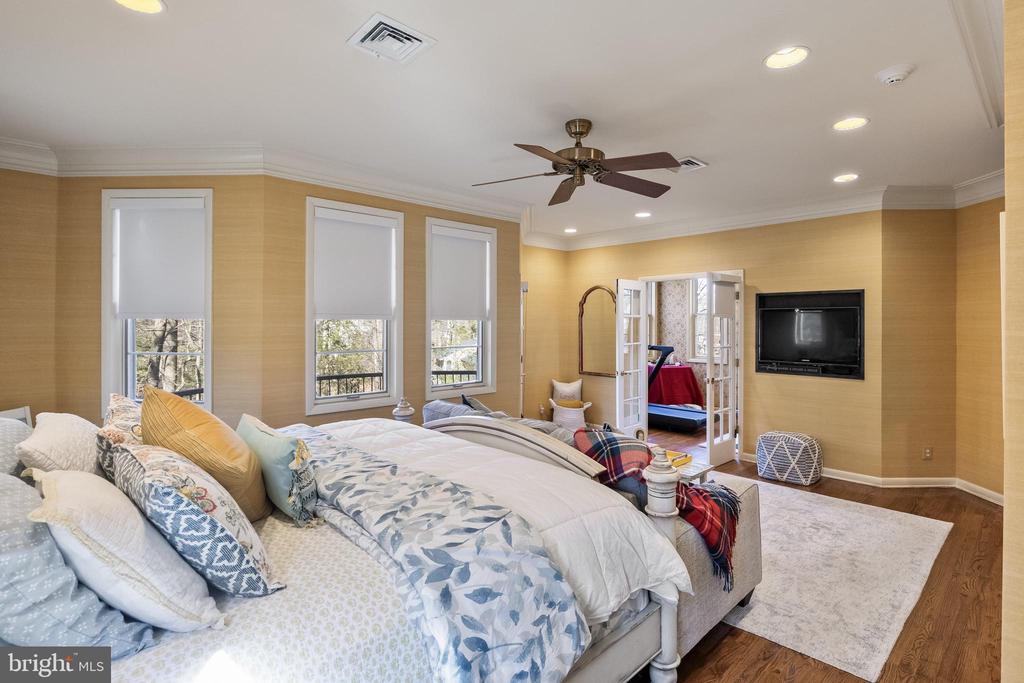 34 Manning Ln