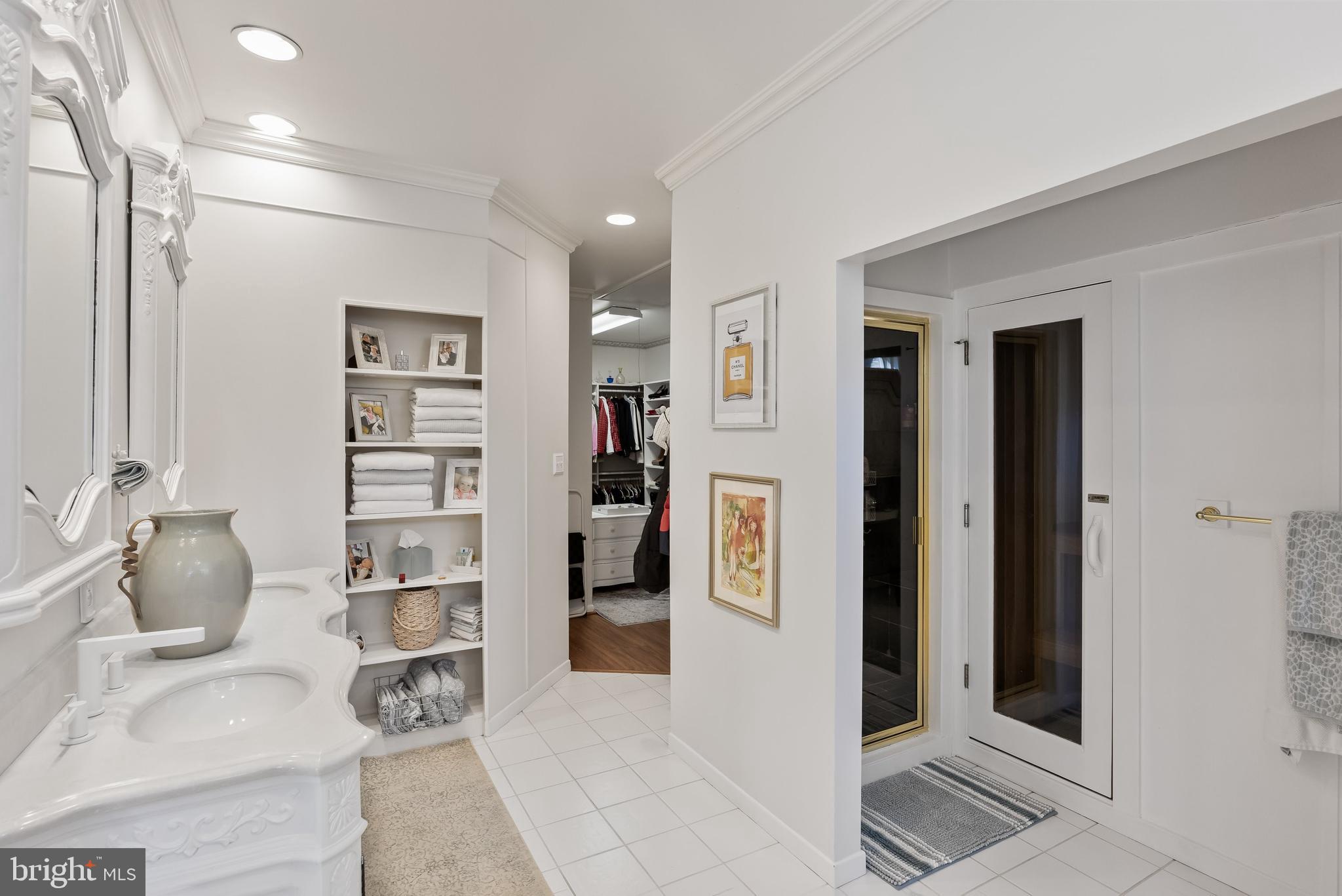 34 Manning Ln