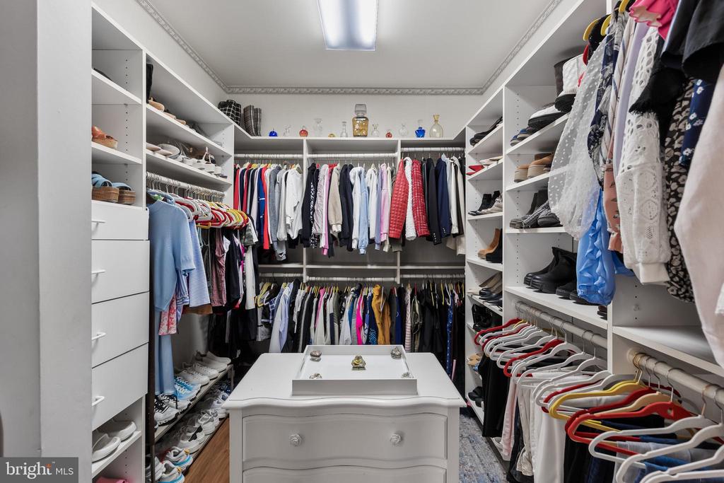 34 Manning Ln