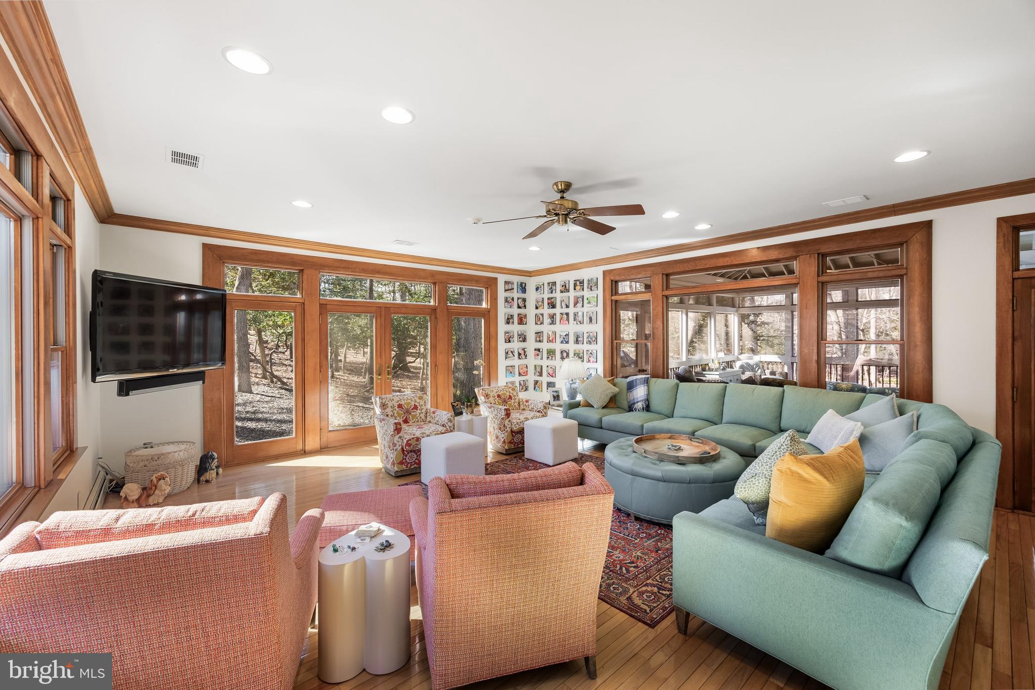 34 Manning Ln