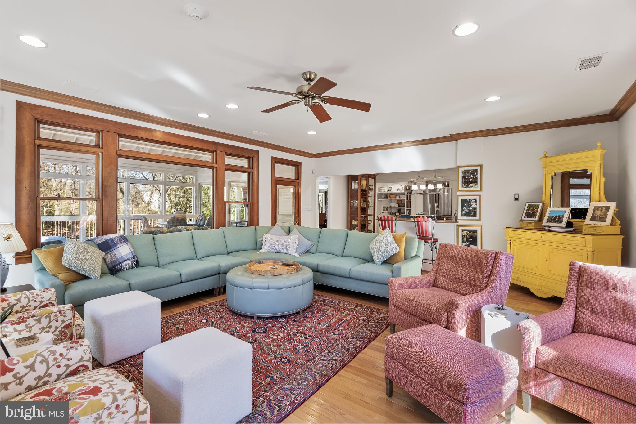 34 Manning Ln