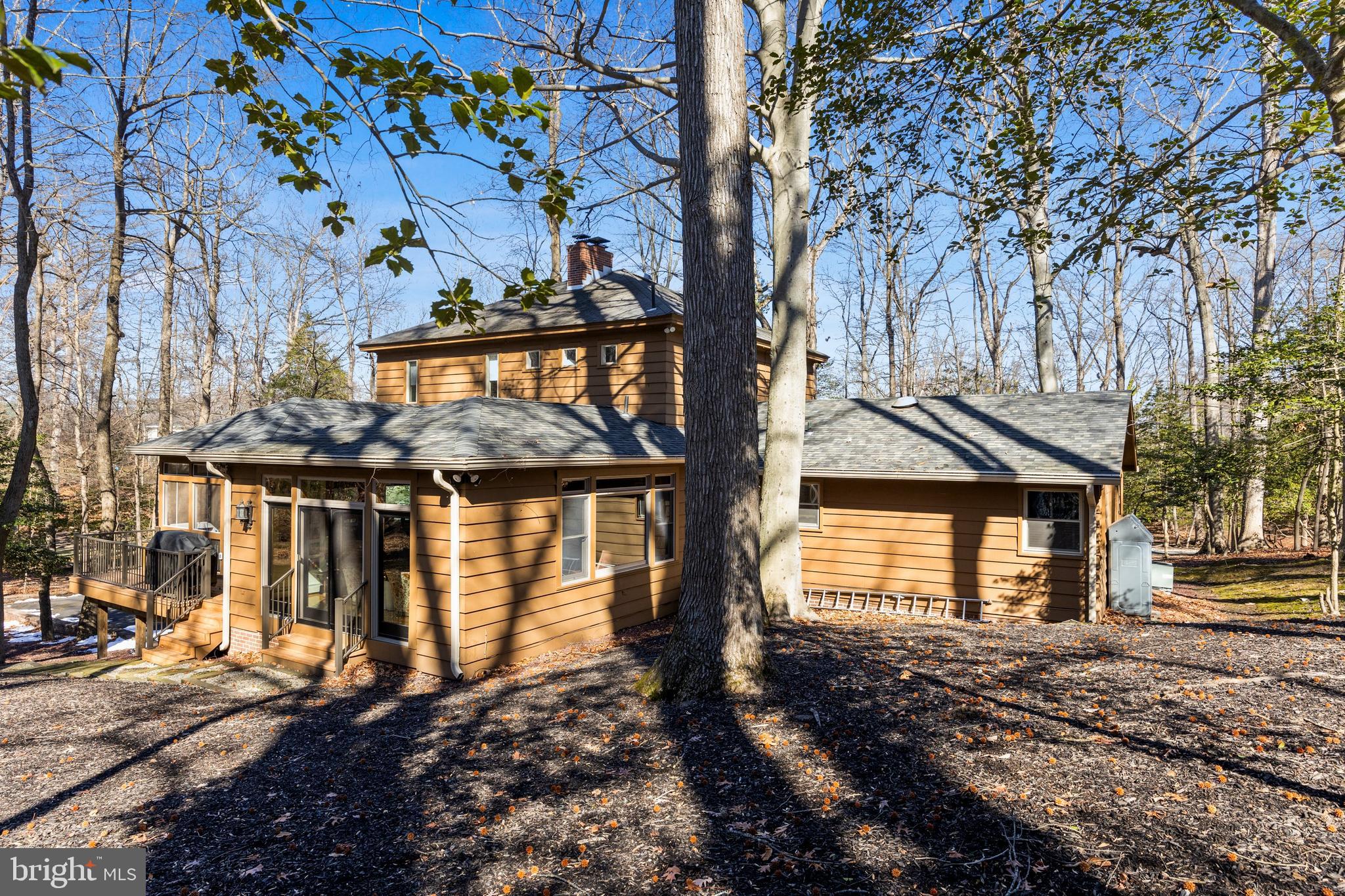 34 Manning Ln