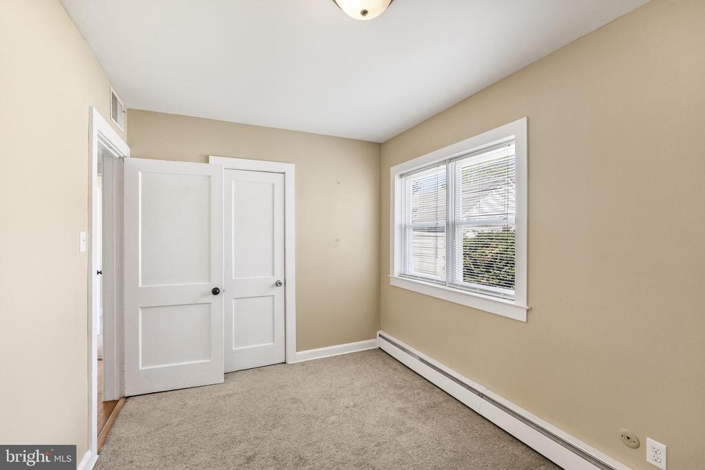 309 Delaware Ave