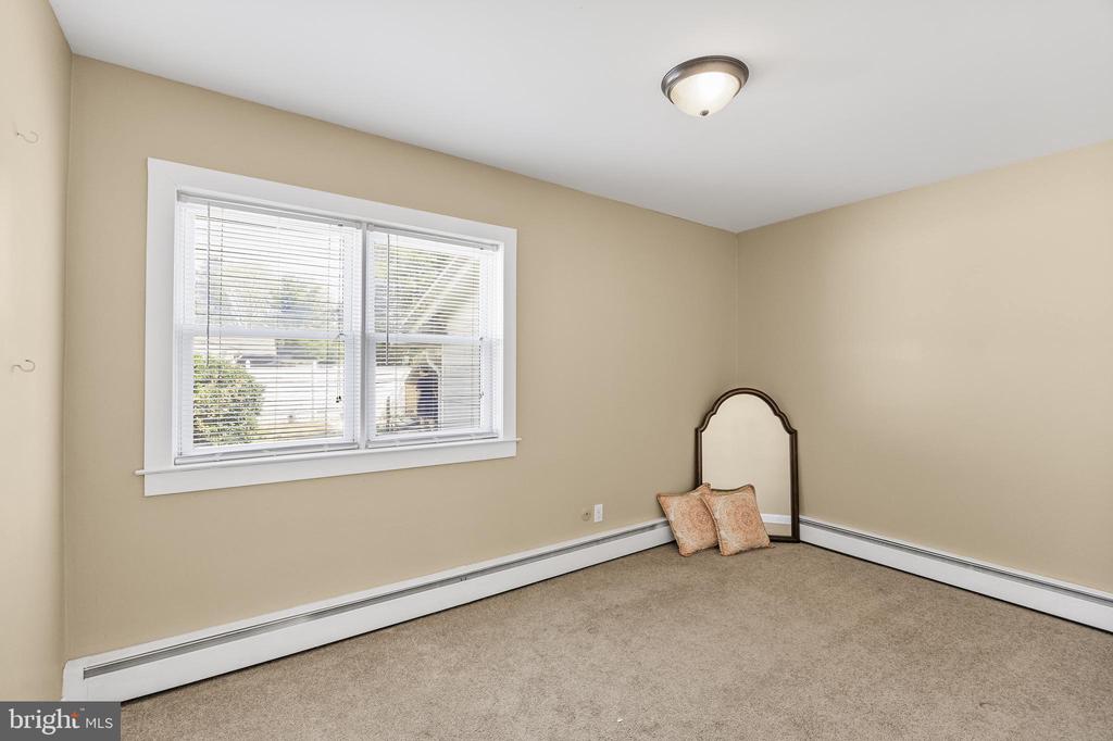 309 Delaware Ave