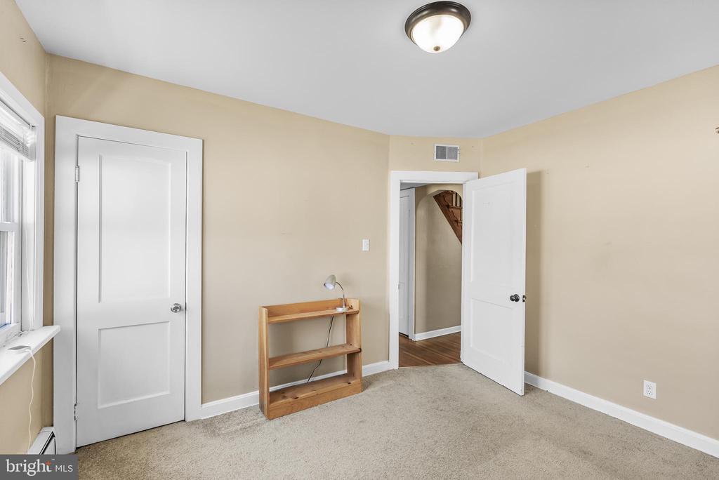 309 Delaware Ave