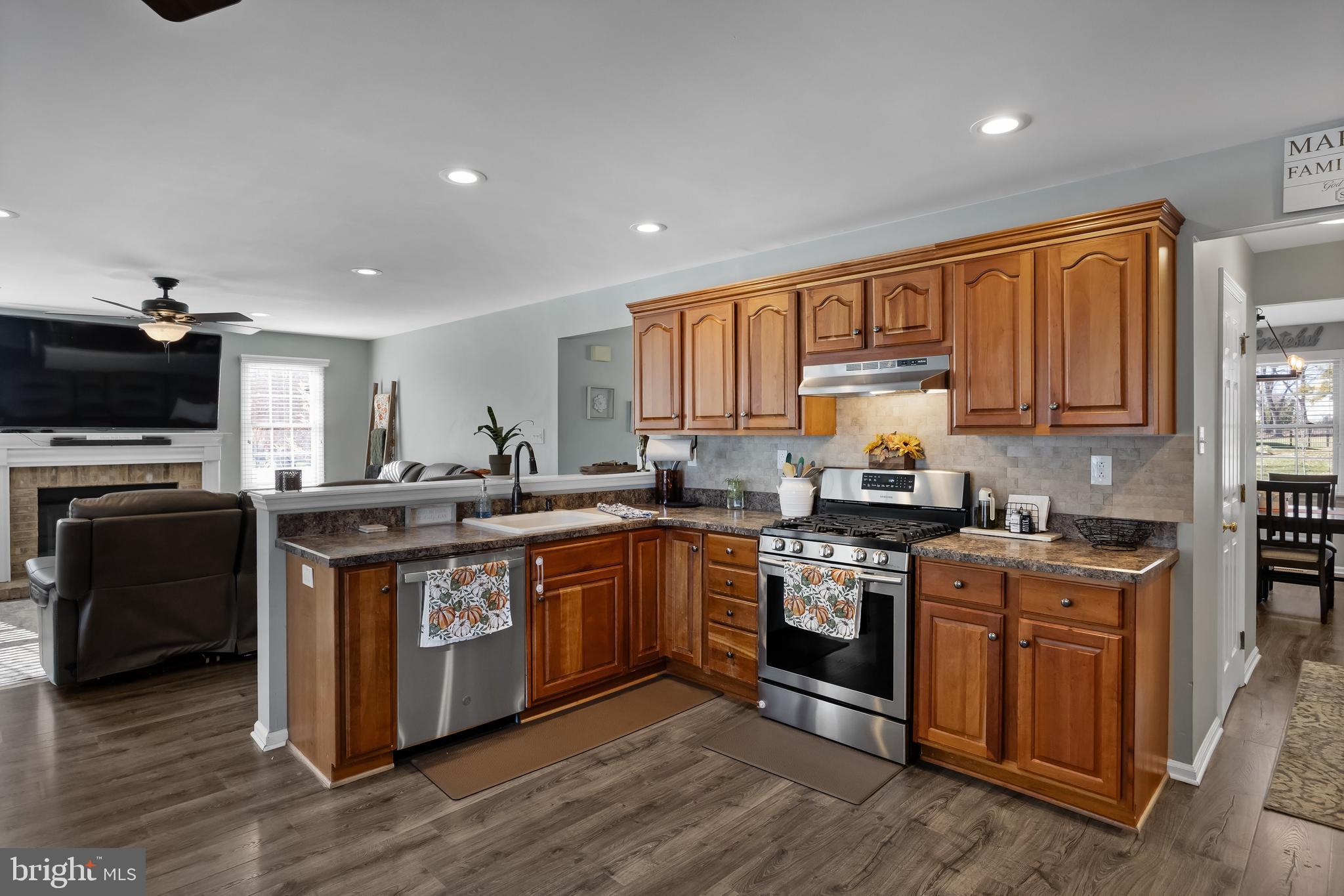136 Cider Press Dr