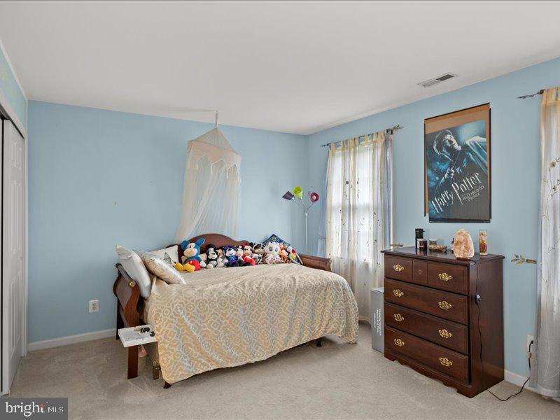 43 Joseph Dr