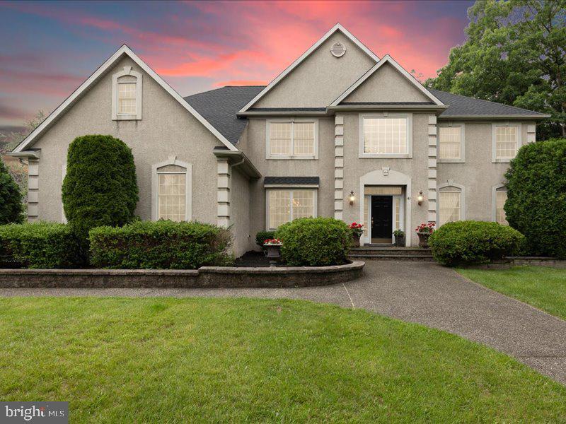 43 Joseph Dr