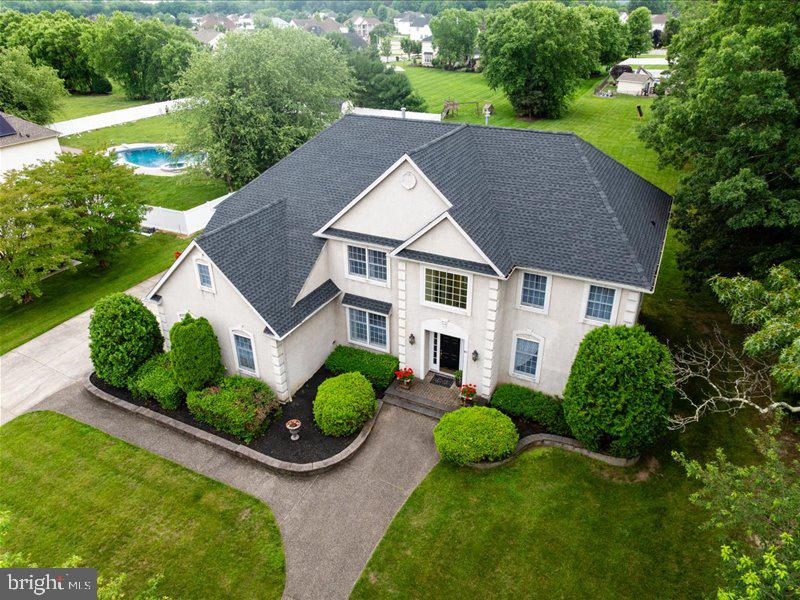 43 Joseph Dr