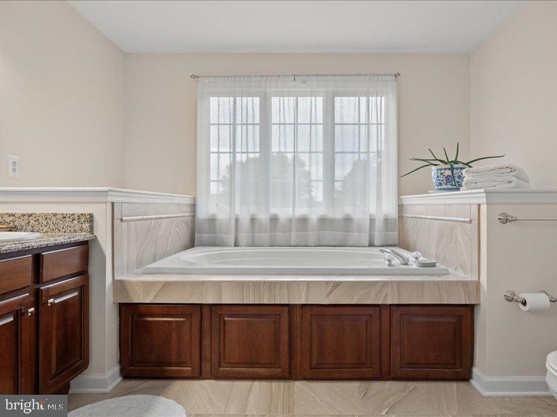 43 Joseph Dr