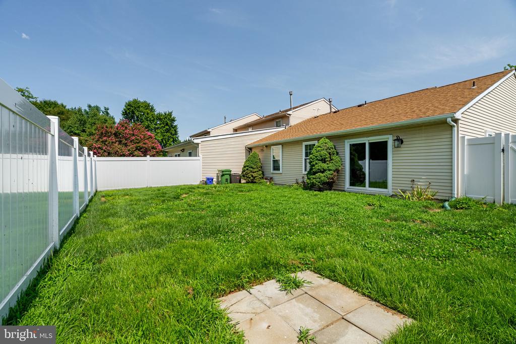 265 LAFAYETTE DRIVE