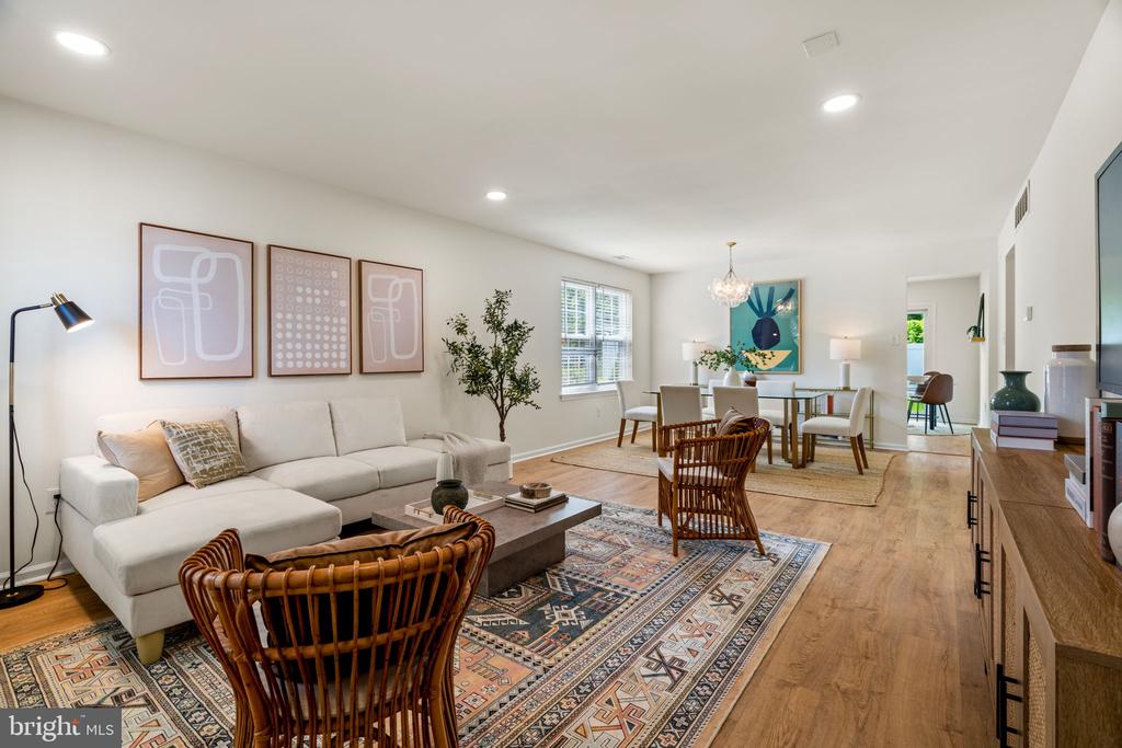 265 LAFAYETTE DRIVE