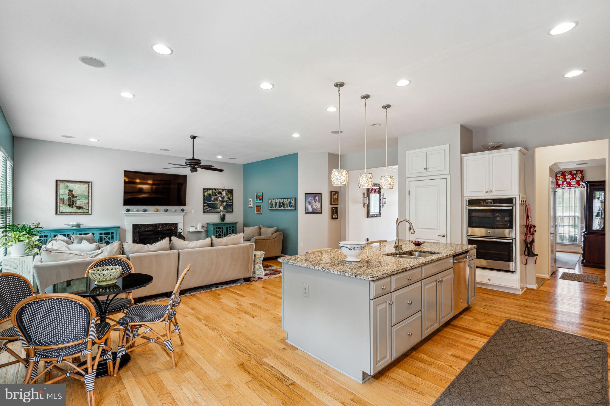1133 LYNCH CIRCLE