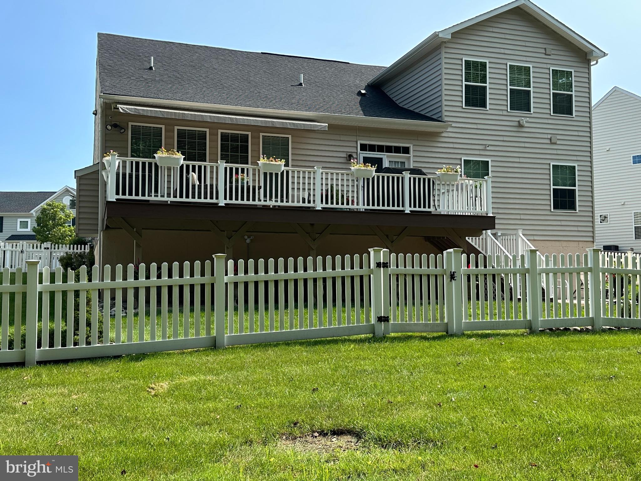 1133 LYNCH CIRCLE