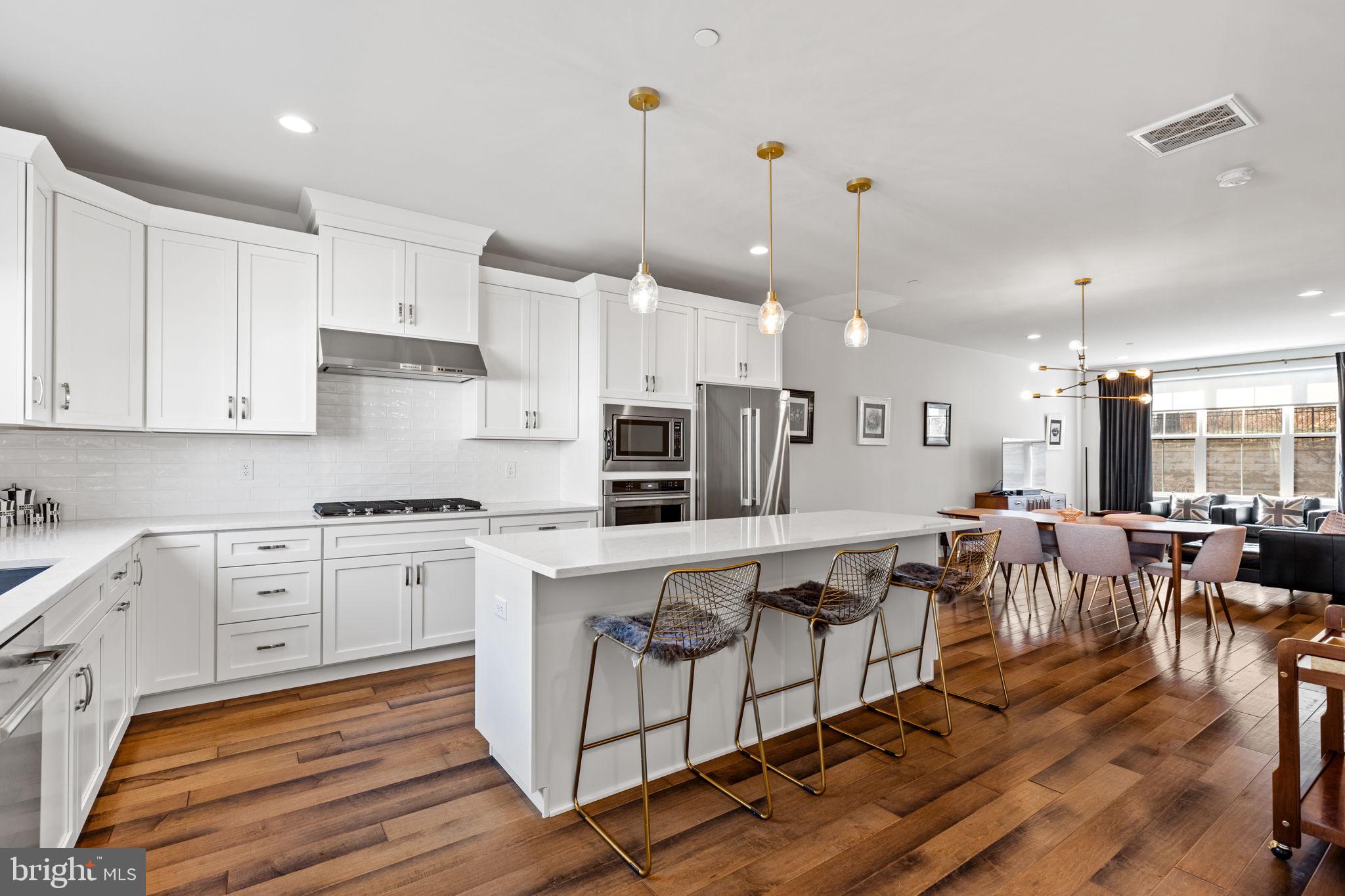 348 Star Tavern Ln