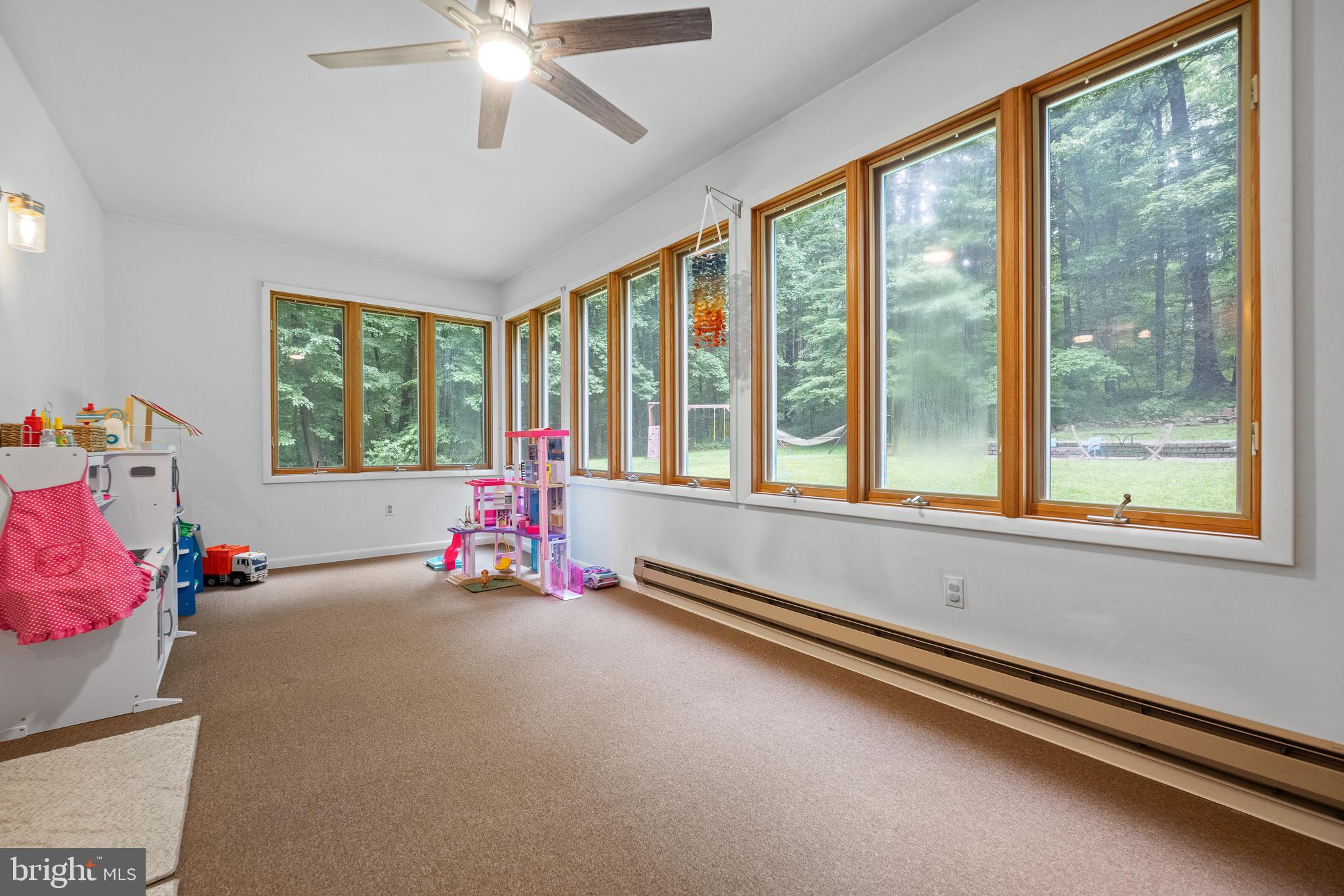 109 Norman Cir
