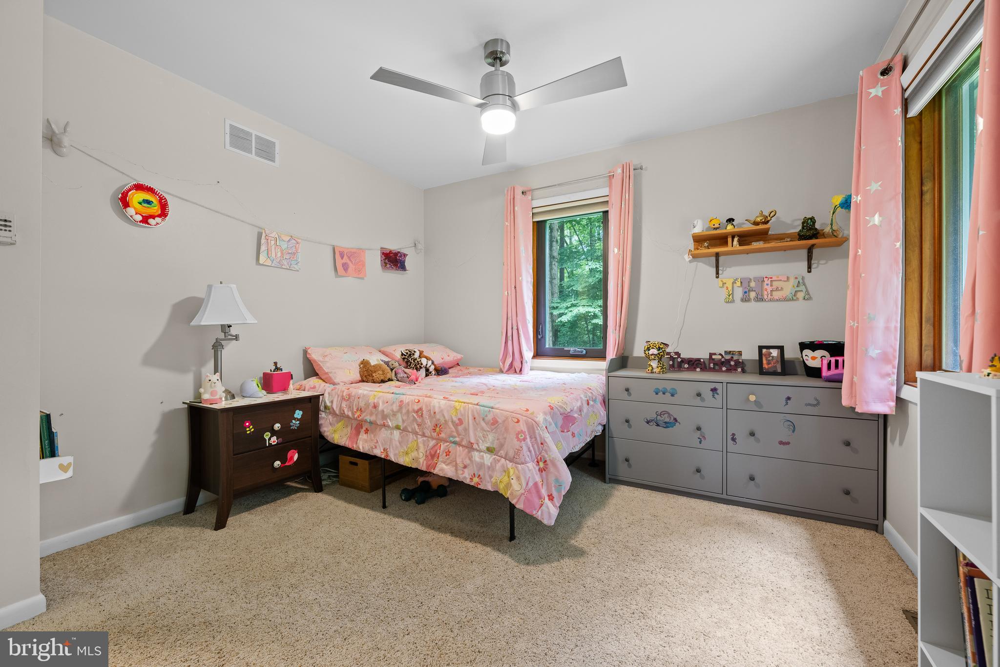 109 Norman Cir