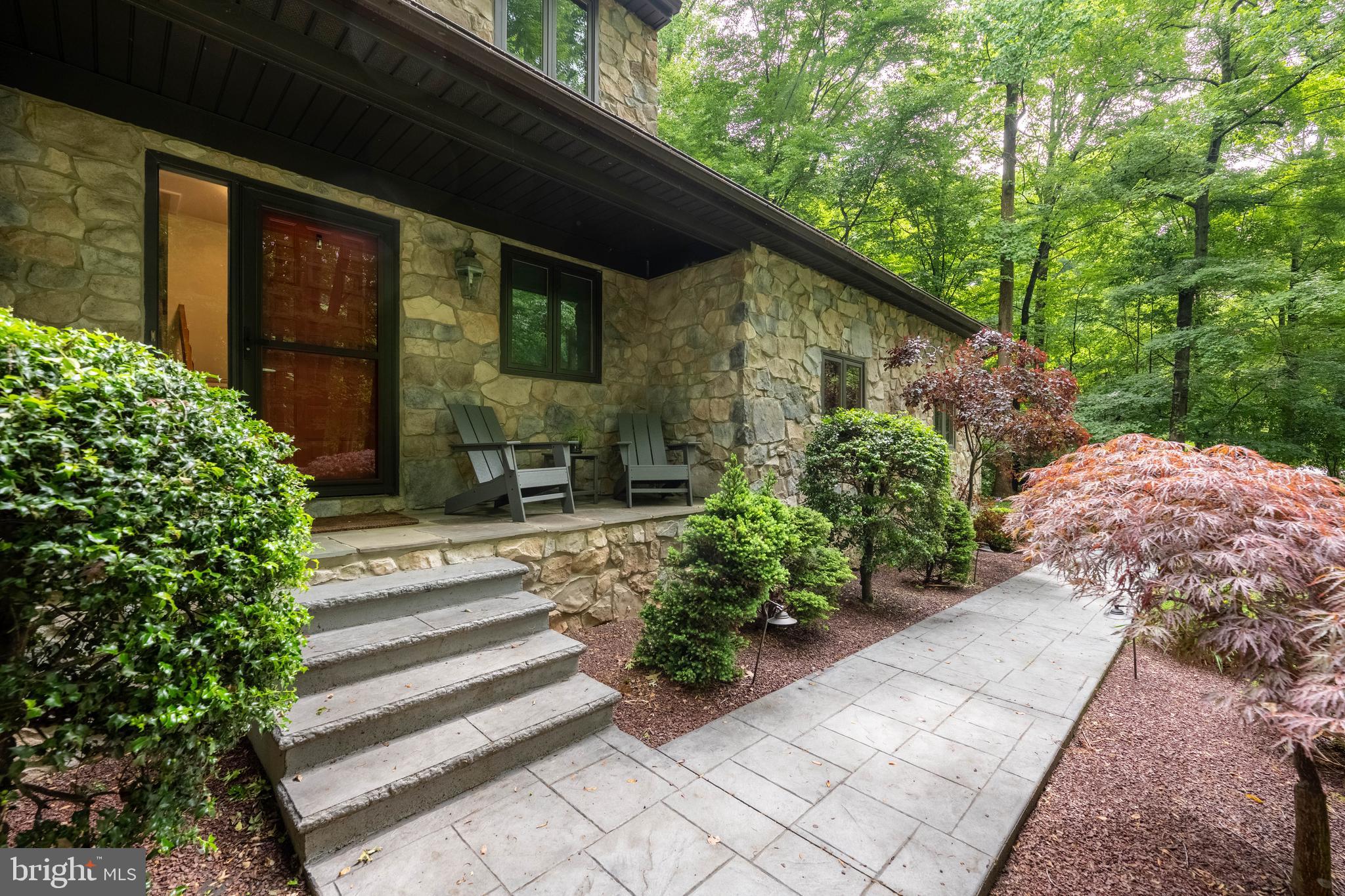 109 Norman Cir