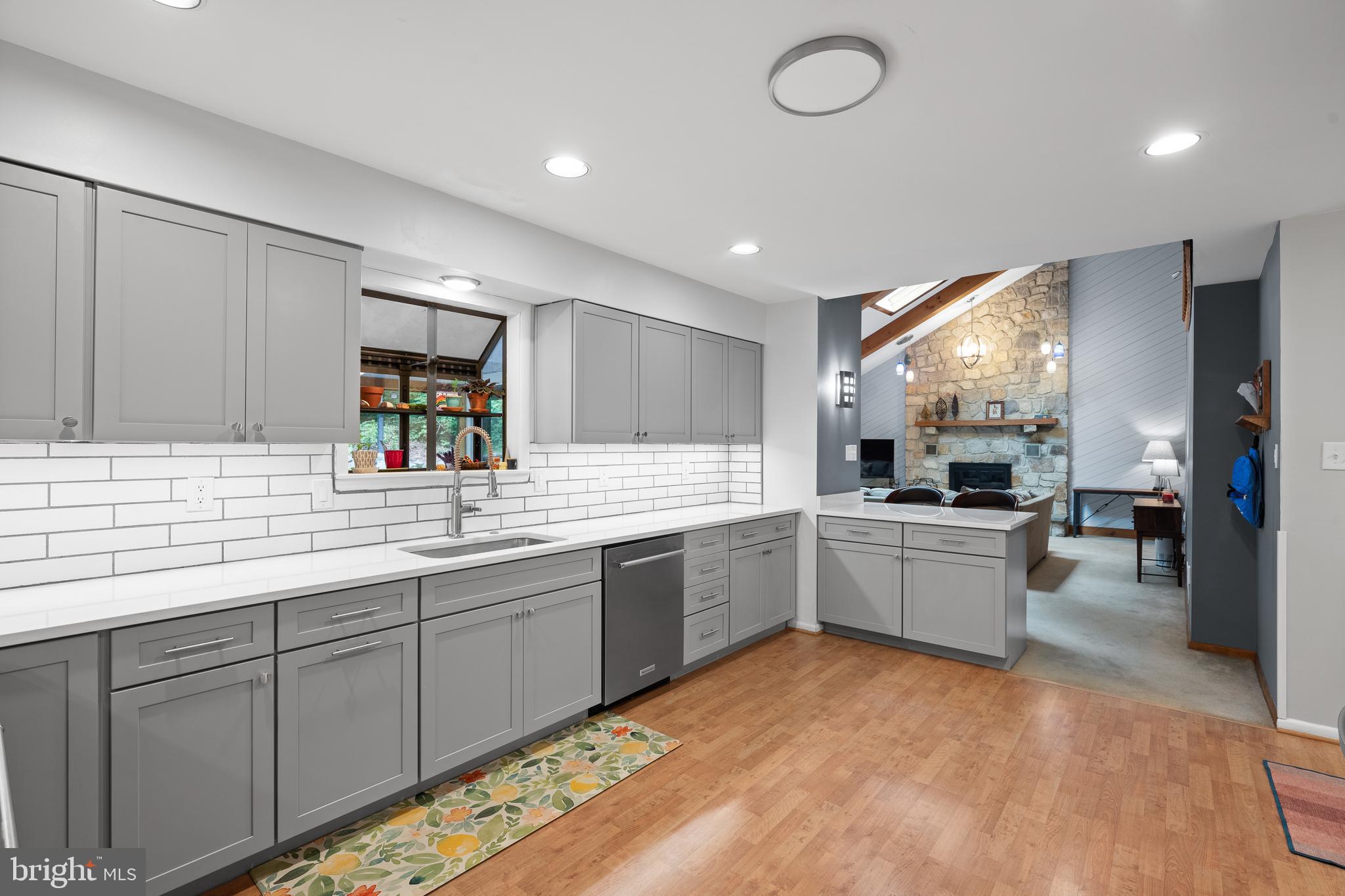 109 Norman Cir