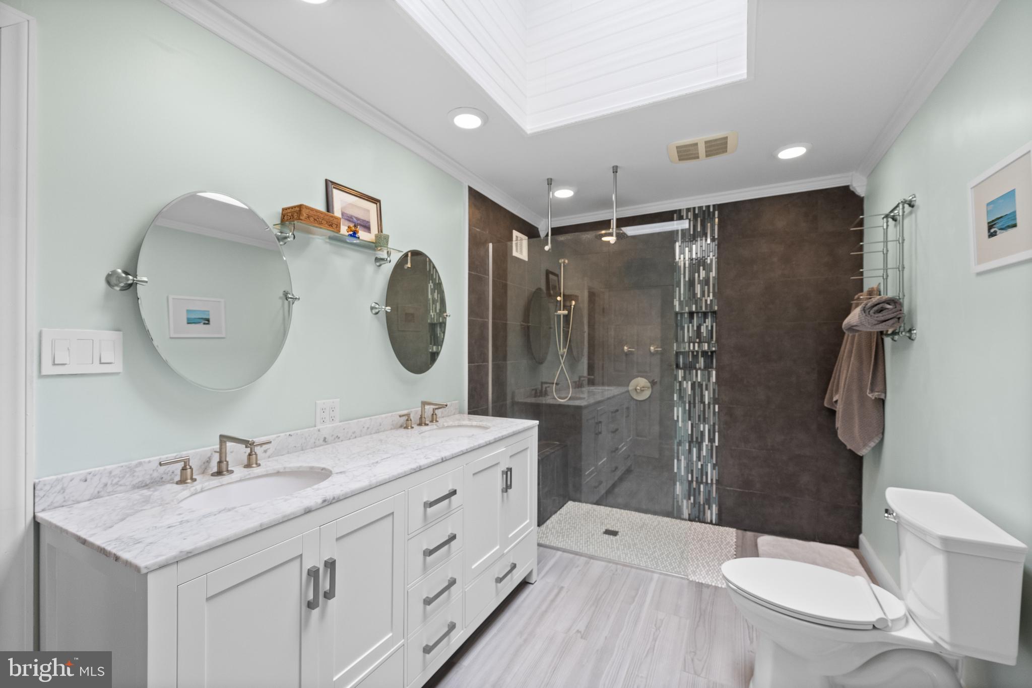 109 Norman Cir