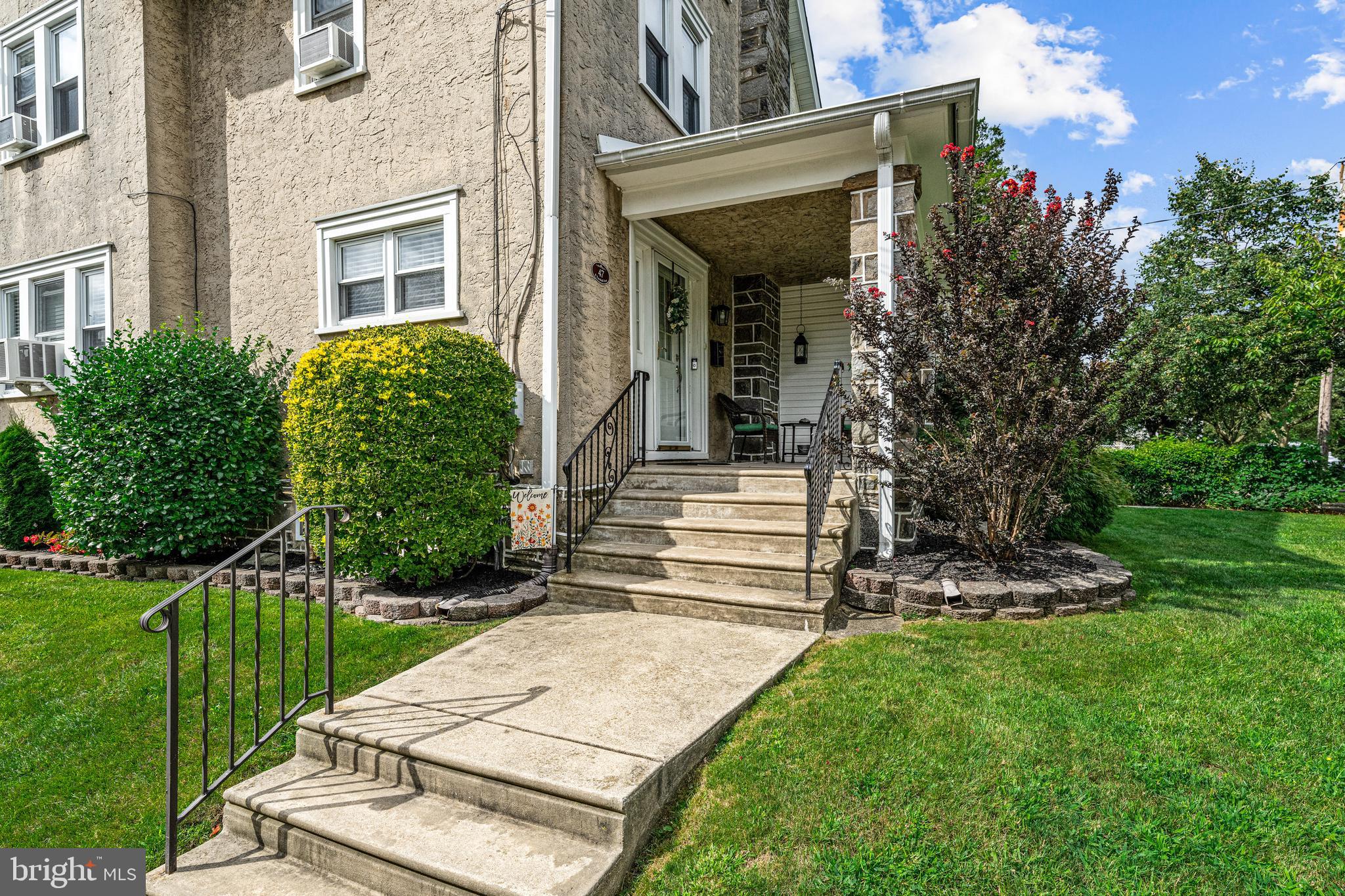 47 E TURNBULL AVENUE