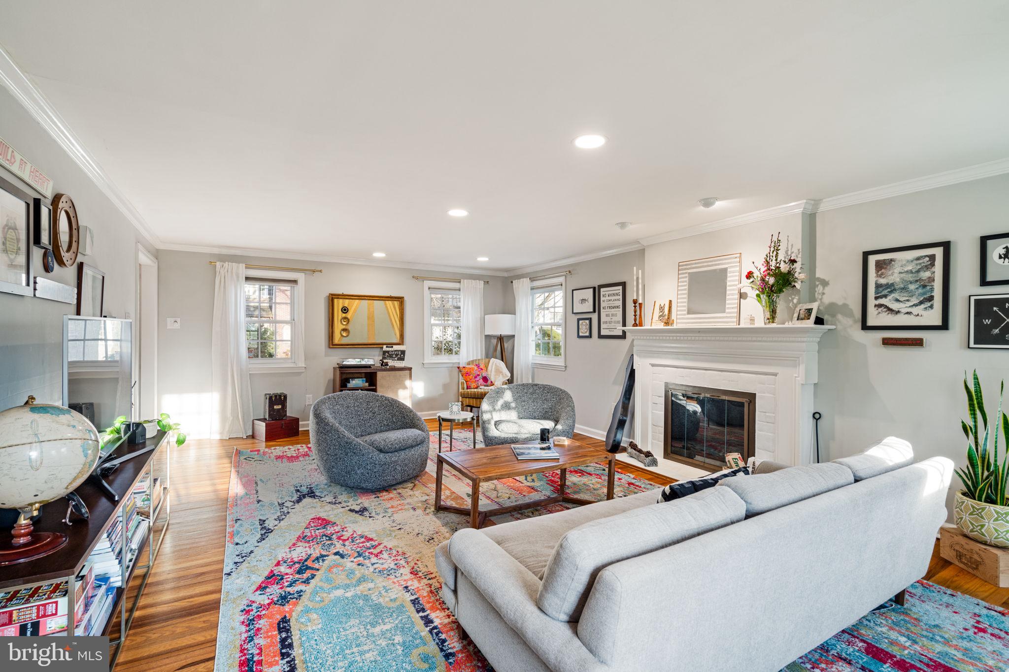 14 Willowbrook Ave