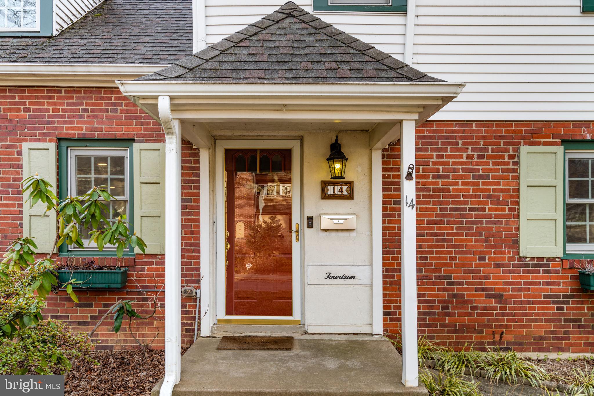 14 Willowbrook Ave
