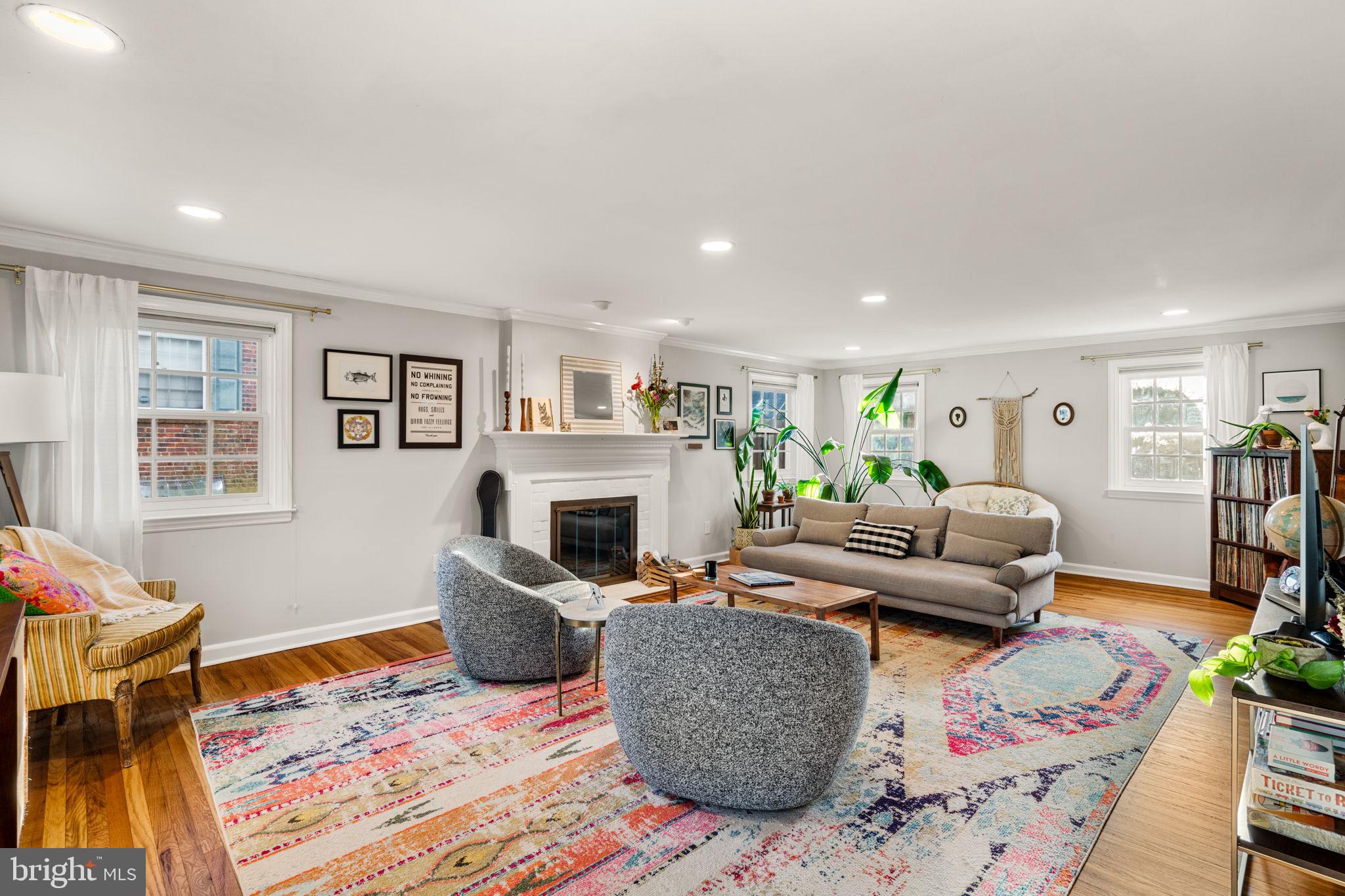 14 Willowbrook Ave